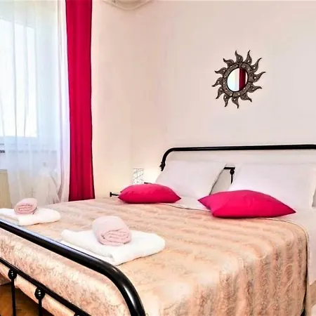 Oasis 1 Umag