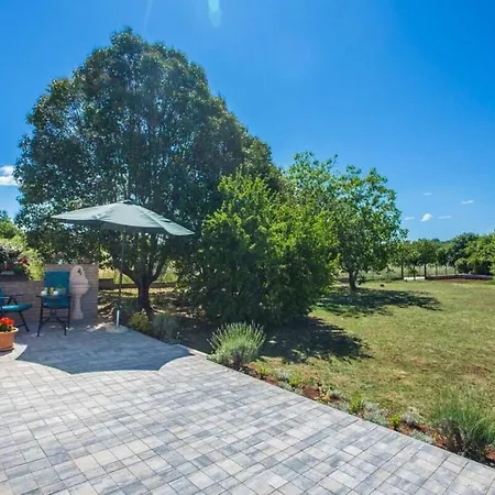 Oasis 1 Apartment Umag